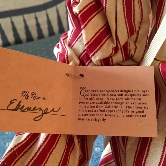 Joe Spencer Gathered Traditions Ebenezer Scrooge Doll - Picture 4 of 7